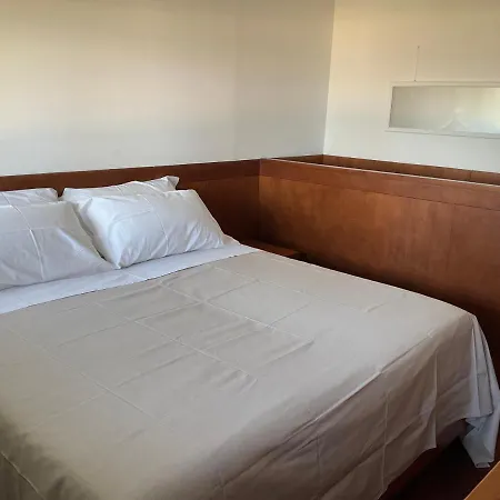 Aquamar On The By Venicescape Apartman *